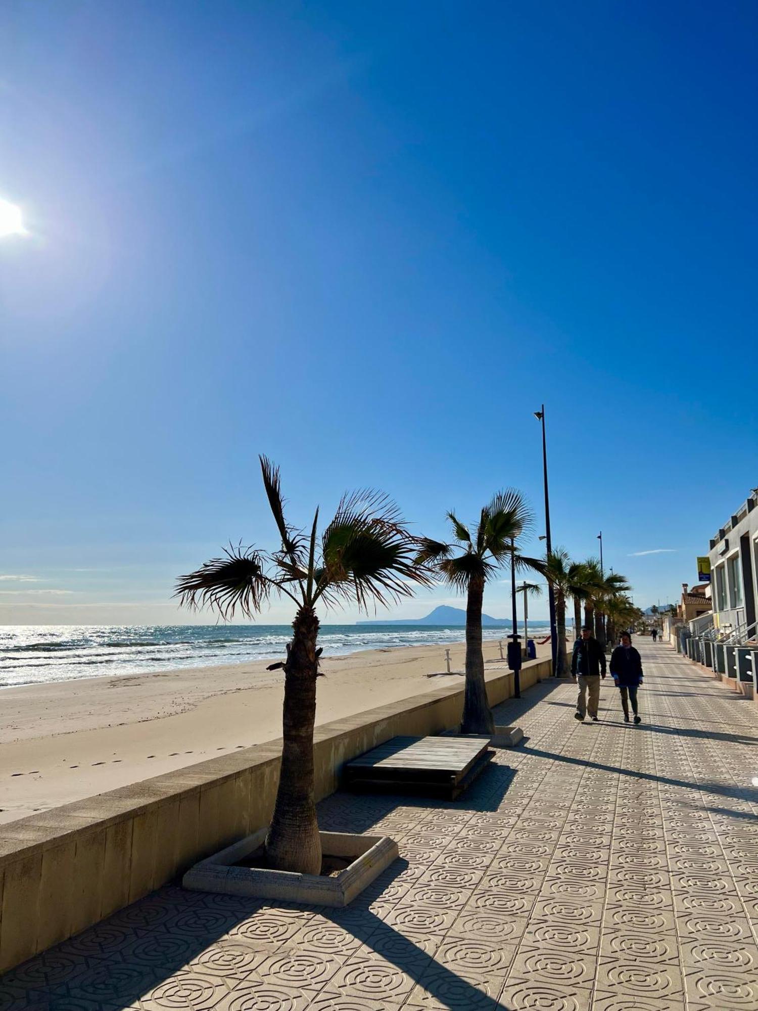 Playa De Miramar - 3 Min Walk To The Beach, Family-Friendly, Near Gandia Exteriör bild