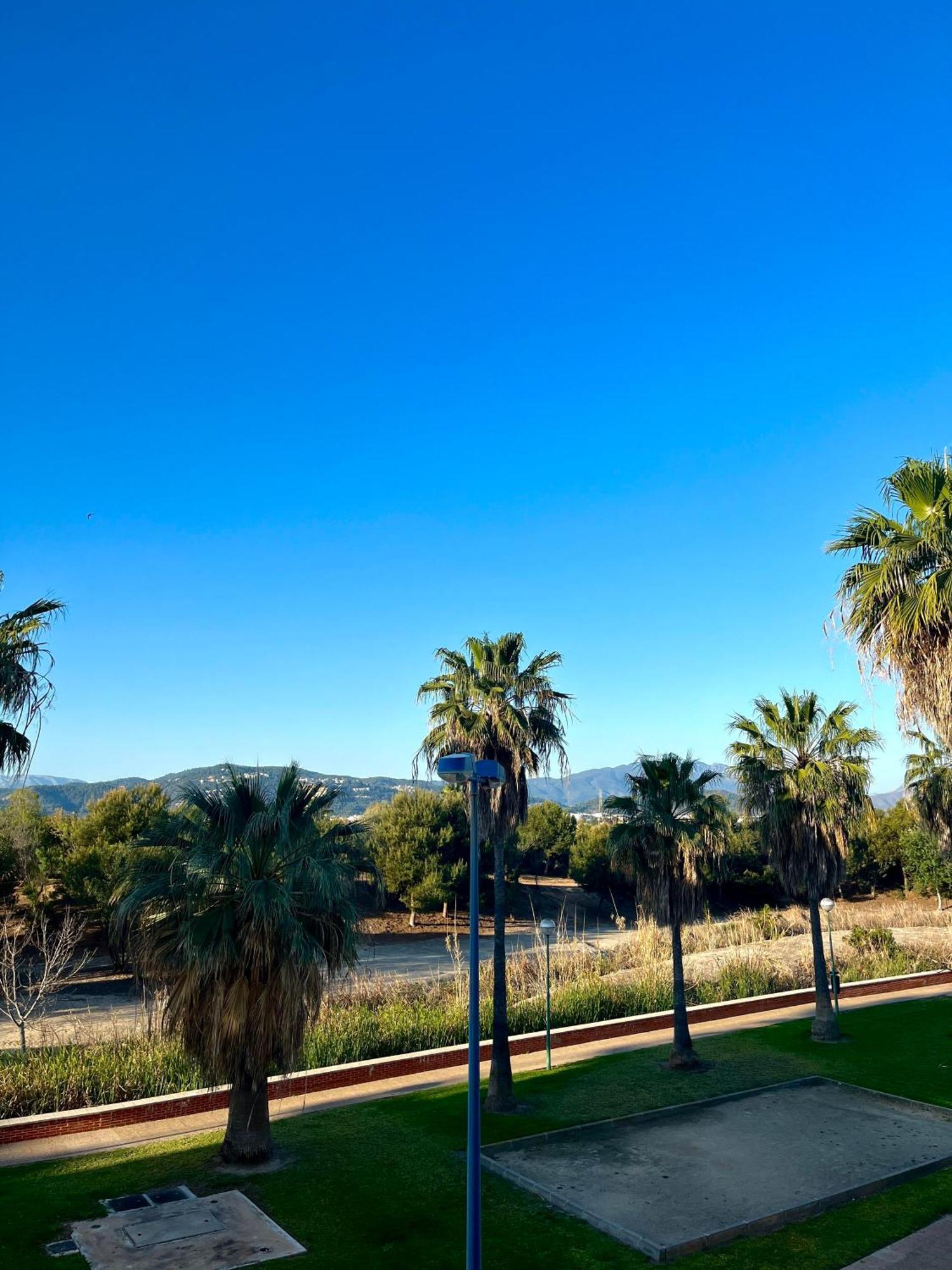 Playa De Miramar - 3 Min Walk To The Beach, Family-Friendly, Near Gandia Exteriör bild