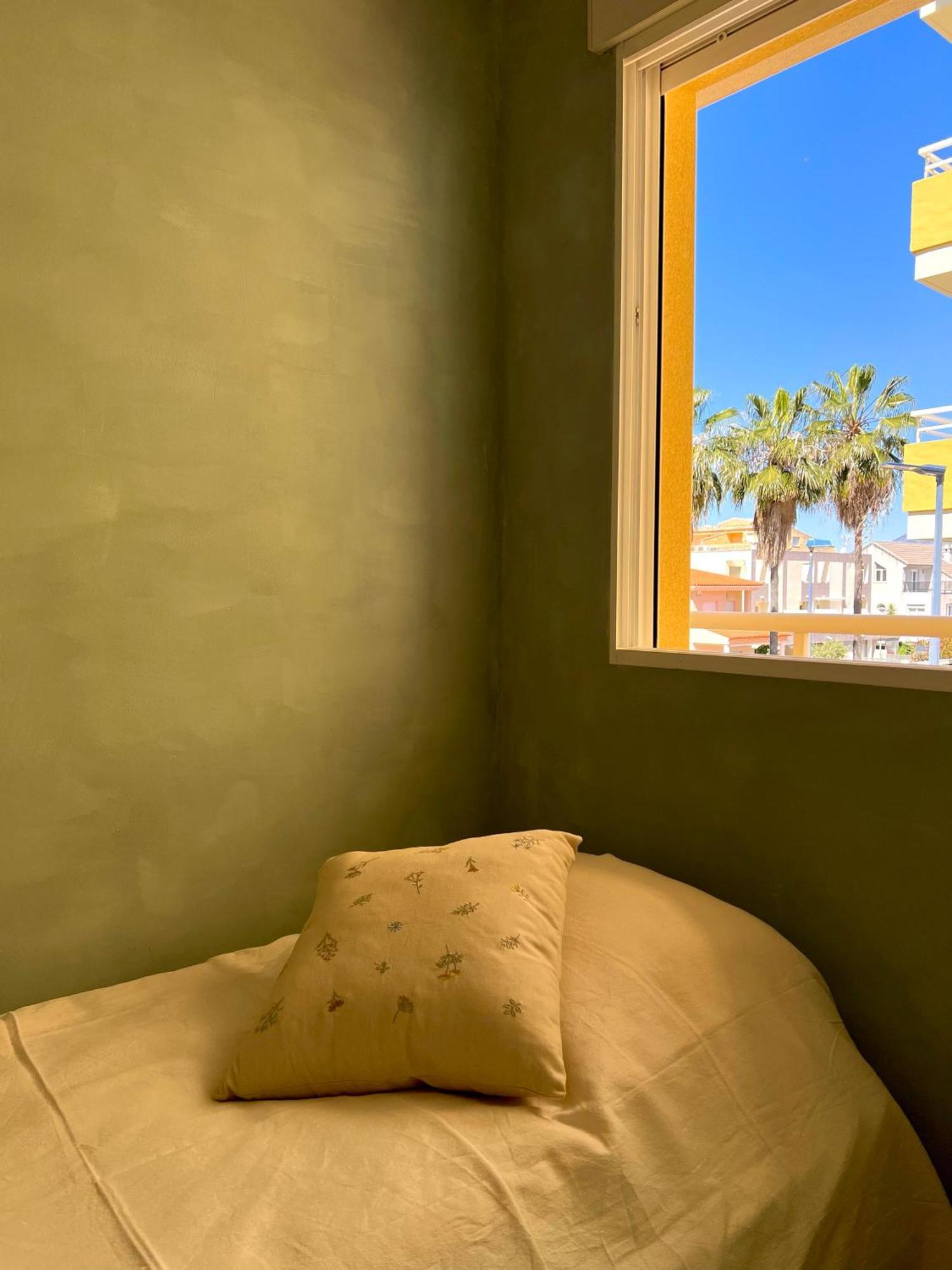 Playa De Miramar - 3 Min Walk To The Beach, Family-Friendly, Near Gandia Exteriör bild